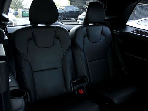 Used 2020 Volvo XC90 T6 Momentum image 21