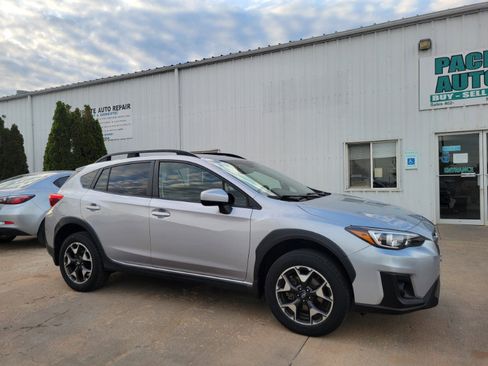 Used 2019 Subaru Crosstrek 2.0i Premium w/ Eyesight System AWD/4WD image 10
