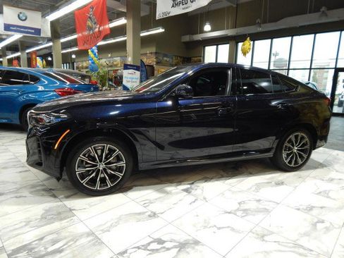 Used 2025 BMW X6 xDrive40i image 12