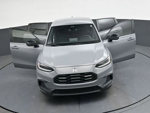 Used 2024 Honda HR-V Sport image 37