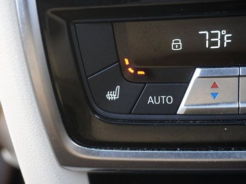 Used 2019 BMW X7 xDrive40i w/ Luxury Seating Package image 53