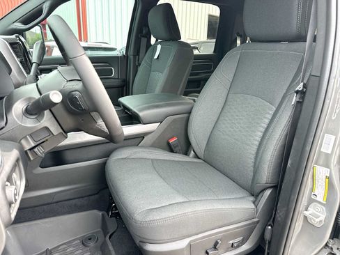New 2026 RAM 2500 Lone Star AWD/4WD image 17