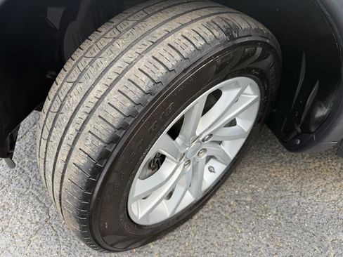 Used 2016 Land Rover Discovery Sport HSE image 20