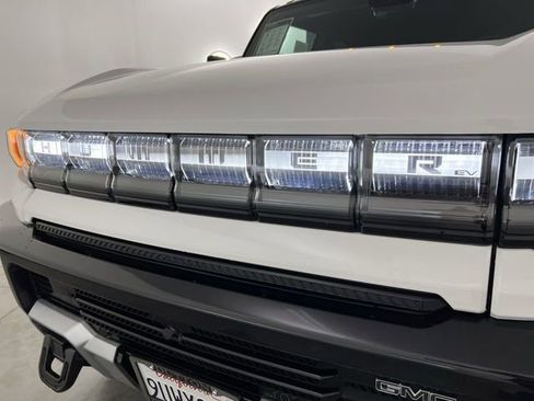 Used 2024 GMC Hummer EV 2X w/ Extreme Off-Road Package image 31