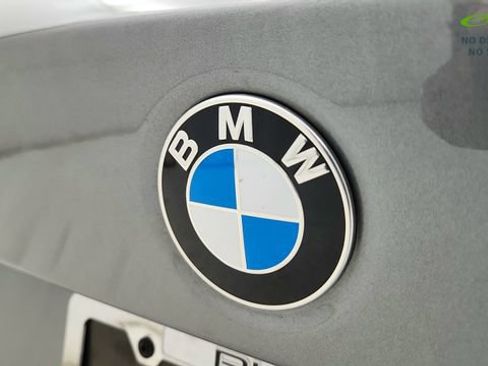 Used 2025 BMW 330i Sedan RWD image 17