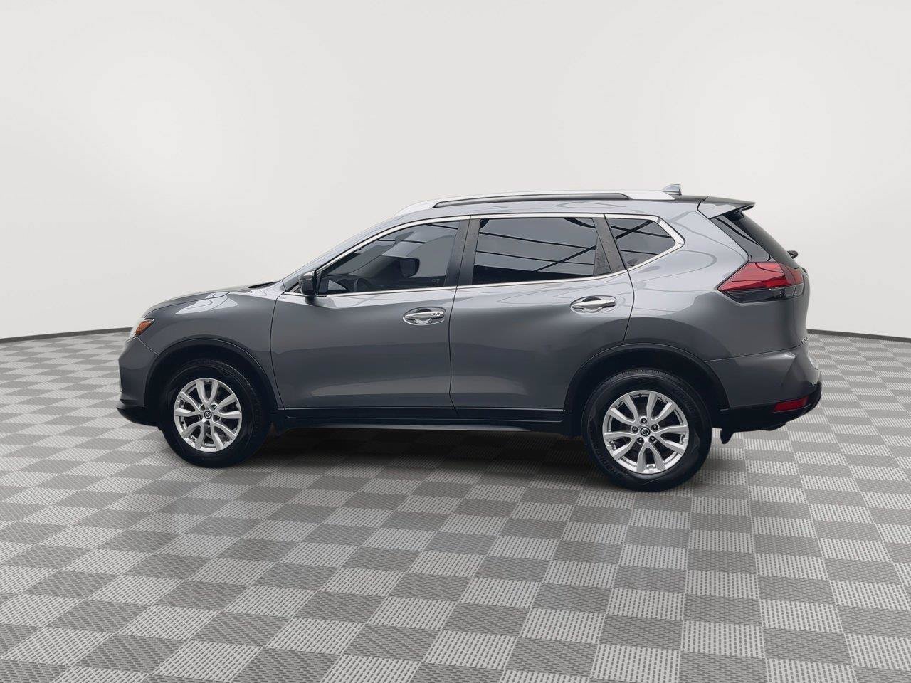 Used 2020 Nissan Rogue SV AWD/4WD image 32