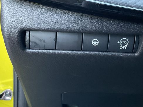 New 2026 Nissan Kicks SR image 25