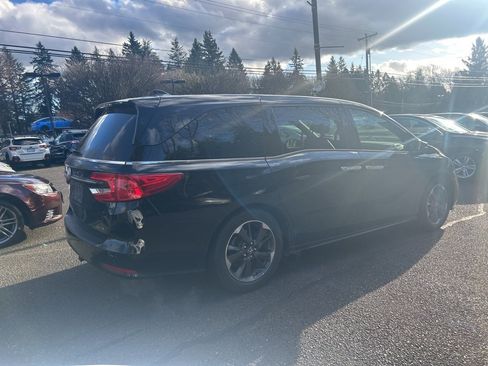 Used 2021 Honda Odyssey Elite image 4
