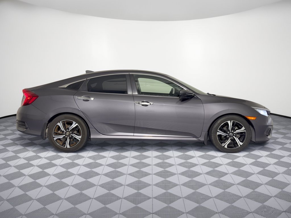 Used 2016 Honda Civic Touring image 8