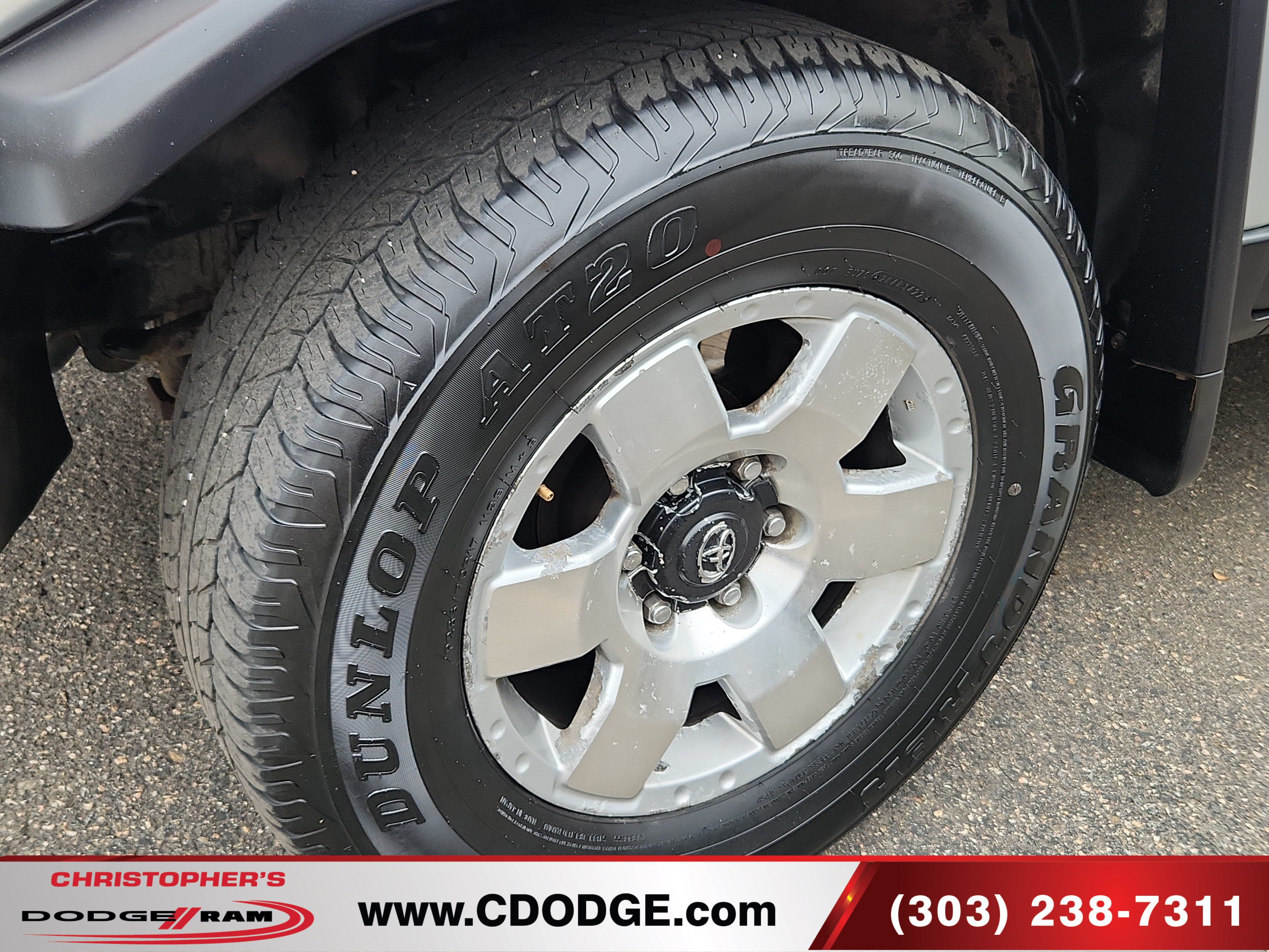 Used 2007 Toyota FJ Cruiser 4WD w/ Convenience Pkg image 4