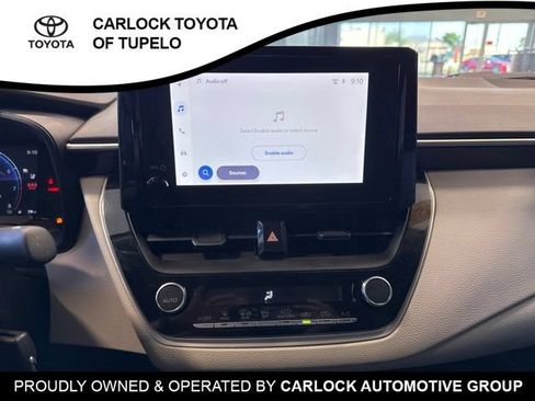 Used 2026 Toyota Corolla LE FWD image 30