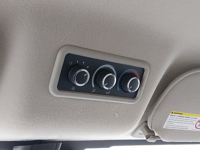 Used 2025 GMC Savana 3500 LT w/ LT Preferred Equipment Group RWD image 25