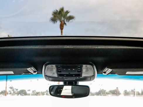 Used 2023 Chrysler 300 S image 17