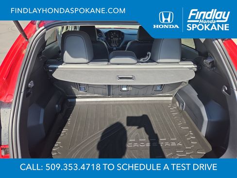 Used 2024 Subaru Crosstrek 2.5i Limited AWD/4WD image 12