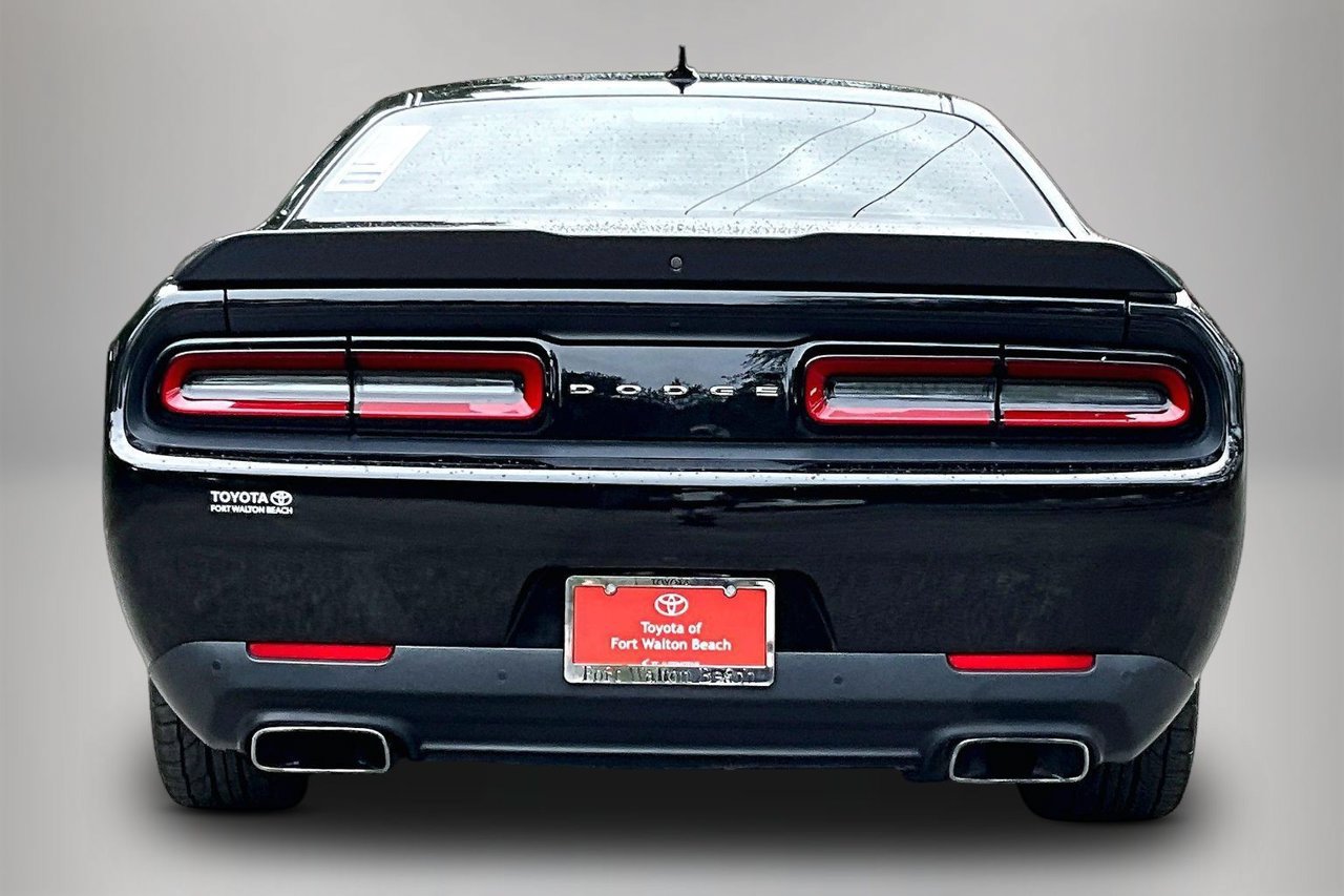 Used 2019 Dodge Challenger R/T Scat Pack RWD image 6