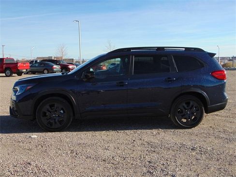 Used 2024 Subaru Ascent Onyx Edition image 7