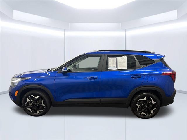 Certified 2025 Kia Seltos S AWD/4WD image 3
