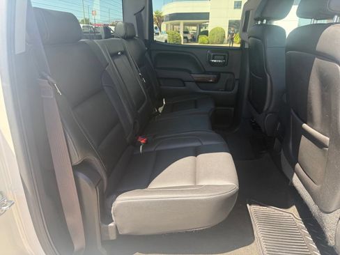 Used 2015 GMC Sierra 1500 SLT w/ SLT Crew Cab Value Package AWD/4WD image 18