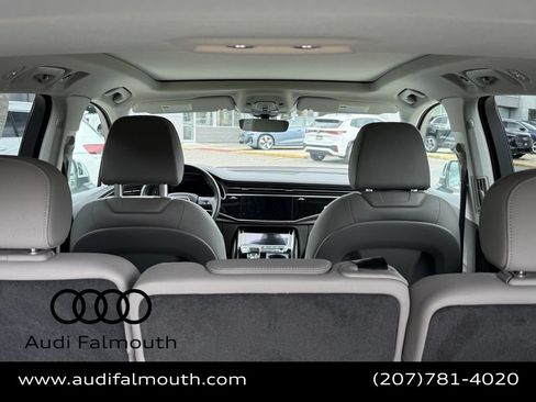 Used 2022 Audi Q7 3.0T Premium Plus w/ Premium Plus Package AWD/4WD image 18