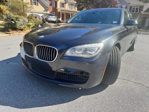 Used 2015 BMW 750i 750i 4dr Sedan image 8