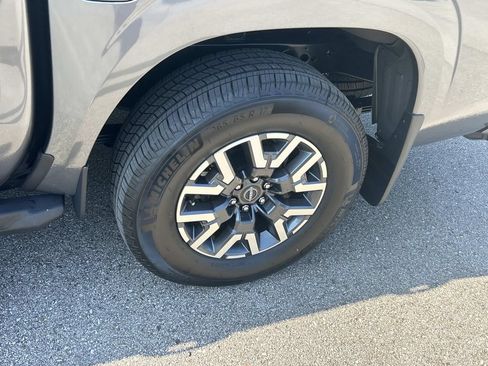 New 2026 Nissan Frontier SV w/ Tow Package AWD/4WD image 13
