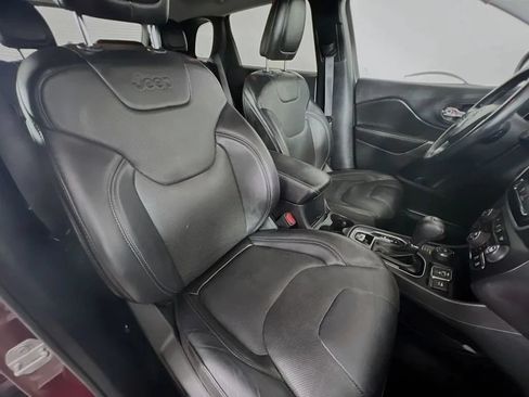 Used 2020 Jeep Cherokee Limited AWD/4WD image 27