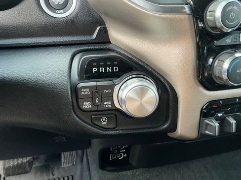 Used 2019 RAM 1500 Laramie image 24