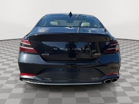 Used 2023 Genesis G70 2.0T AWD/4WD image 5