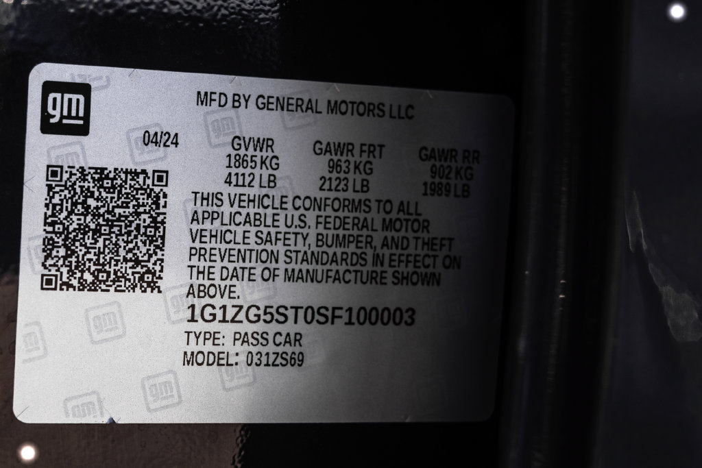 Used 2025 Chevrolet Malibu RS FWD image 36