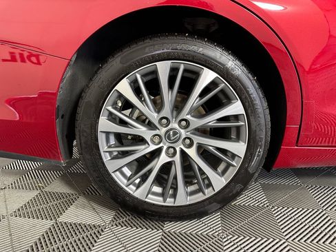 Used 2019 Lexus ES 350 w/ Premium Package FWD image 11