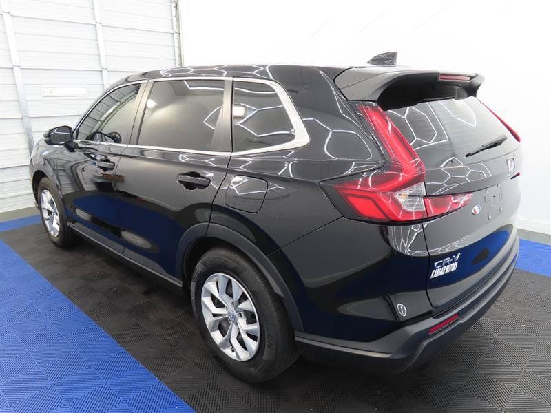 Used 2023 Honda CR-V LX image 6