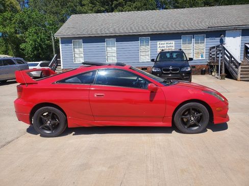 Used 2002 Toyota Celica GT-S image 4