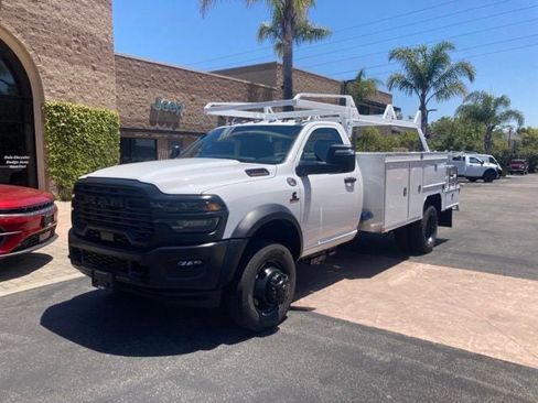 New 2025 RAM 5500 Tradesman image 4