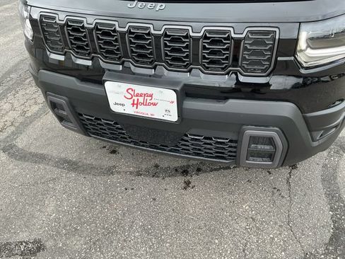 New 2026 Jeep Cherokee Limited AWD/4WD image 14