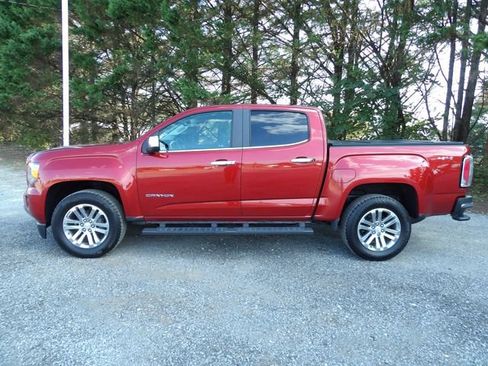 Used 2016 GMC Canyon SLT w/ Driver Alert Package AWD/4WD image 2