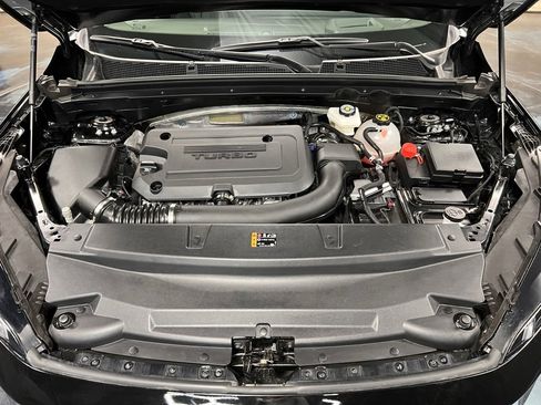 Used 2024 Buick Envision Avenir image 12