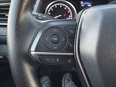 Used 2024 Toyota Camry LE image 17