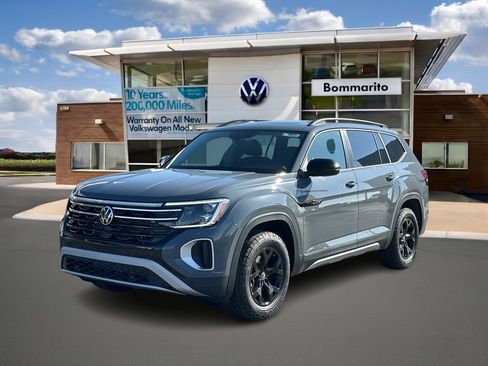 New 2026 Volkswagen Atlas Peak Edition AWD/4WD image 1