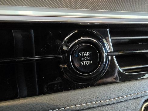 New 2025 INFINITI QX80 Luxe image 28