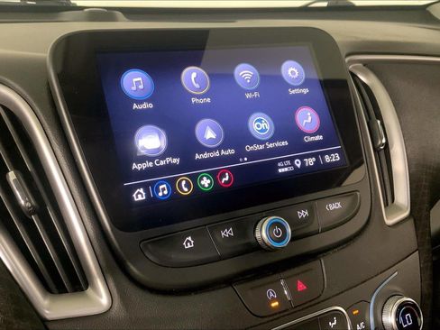 Used 2025 Chevrolet Malibu LT FWD image 6