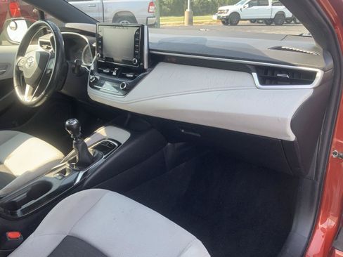 Used 2019 Toyota Corolla SE w/ Carpet Mat Package FWD image 46