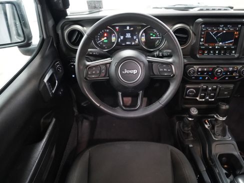 Used 2023 Jeep Wrangler Unlimited w/ Cold Weather Group AWD/4WD image 12