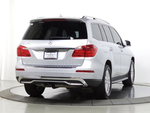 Used 2016 Mercedes-Benz GL 450 4MATIC image 11
