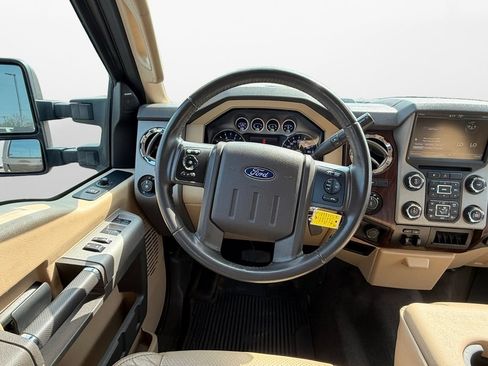 Used 2015 Ford F250 Lariat AWD/4WD image 14