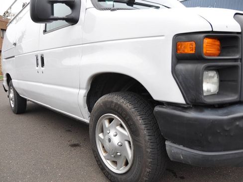 Used 2013 Ford E-150 and Econoline 150 w/ PWR Group RWD image 6