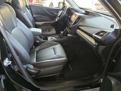 Used 2024 Subaru Forester Limited AWD/4WD image 11