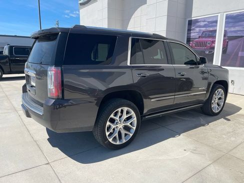 Used 2018 GMC Yukon Denali w/ Denali Ultimate Package AWD/4WD image 12