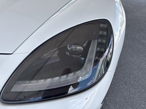 Used 2008 Chevrolet Corvette Convertible w/ Preferred Equipment Group RWD image 12
