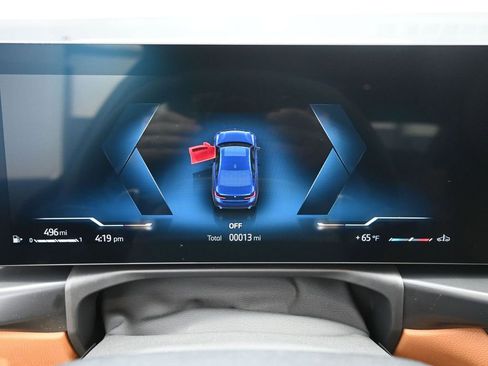 New 2026 BMW 330i Sedan w/ Convenience Package image 15