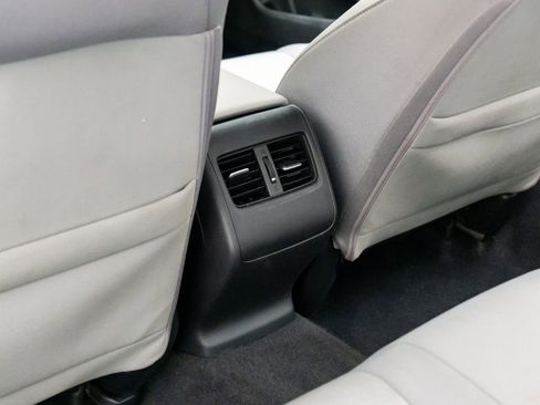 Used 2020 Honda Accord EX image 16